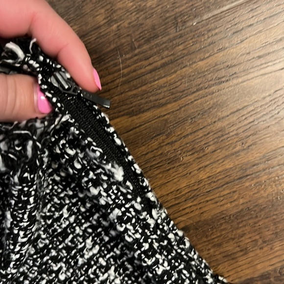 Anthropologie Tank Top - Picture 5 of 6